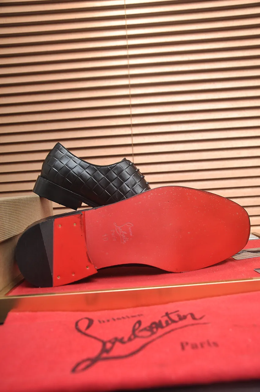 Men's shoes 💰620💶 [Chrstian Loubotin] Red-soled shoes 💋Original mold opening, the highest version on the market, purely handmade ➕Imported cowhide uppers, first-layer water-dyed cowhide lining! Original EU high-gloss outsole. 38 to 45 (45 customized)